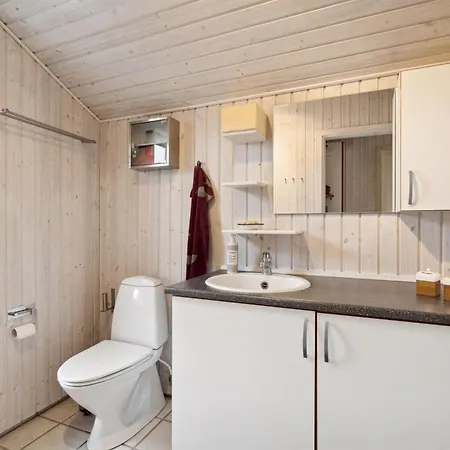 Hereth - 100m From The Sea By Interhome بيت للعطل