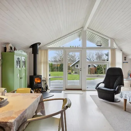 Hereth - 100m From The Sea By Interhome Feriehus